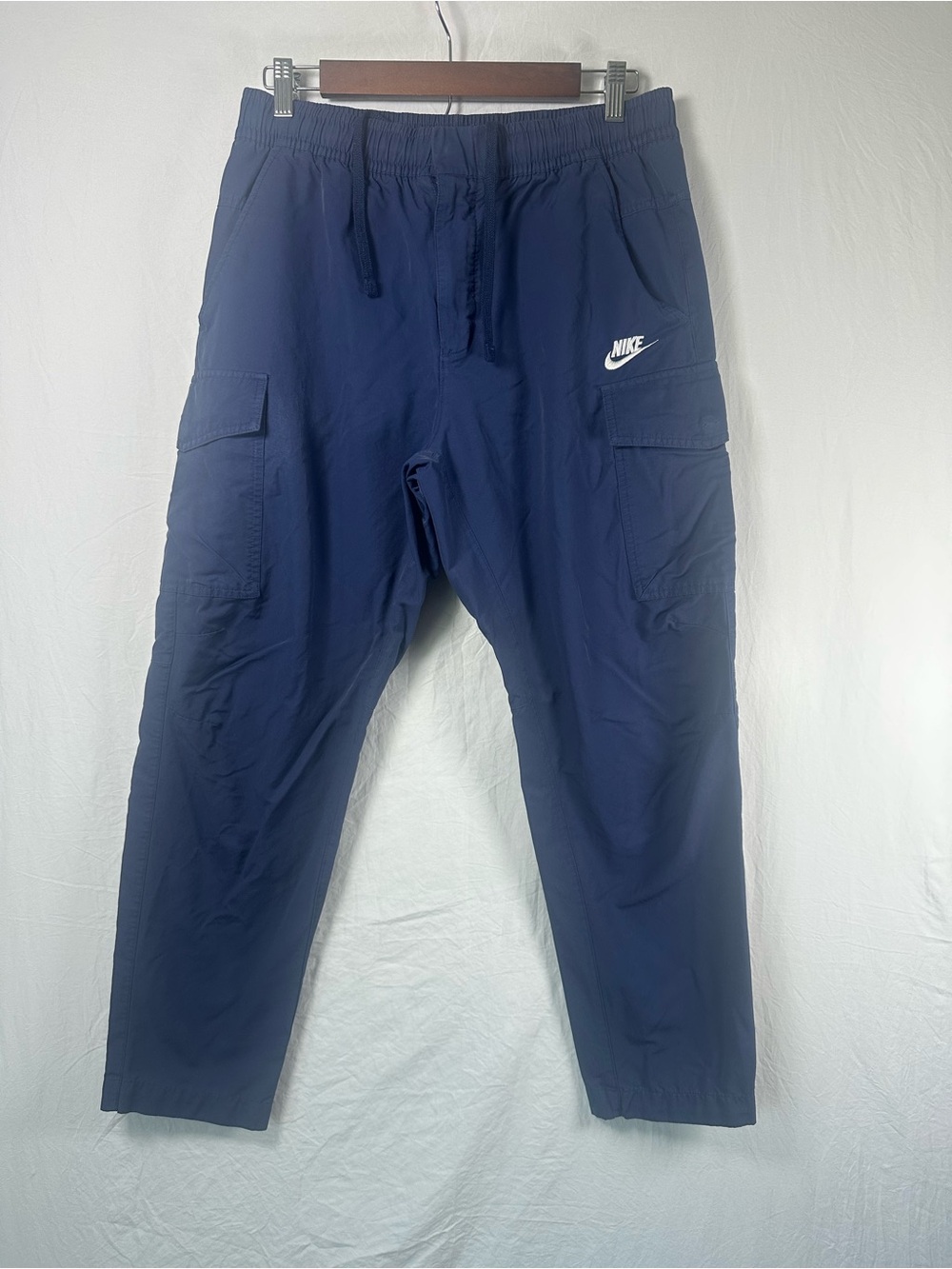 Nike Men's Navy Cargo Jogger Pants - Navy